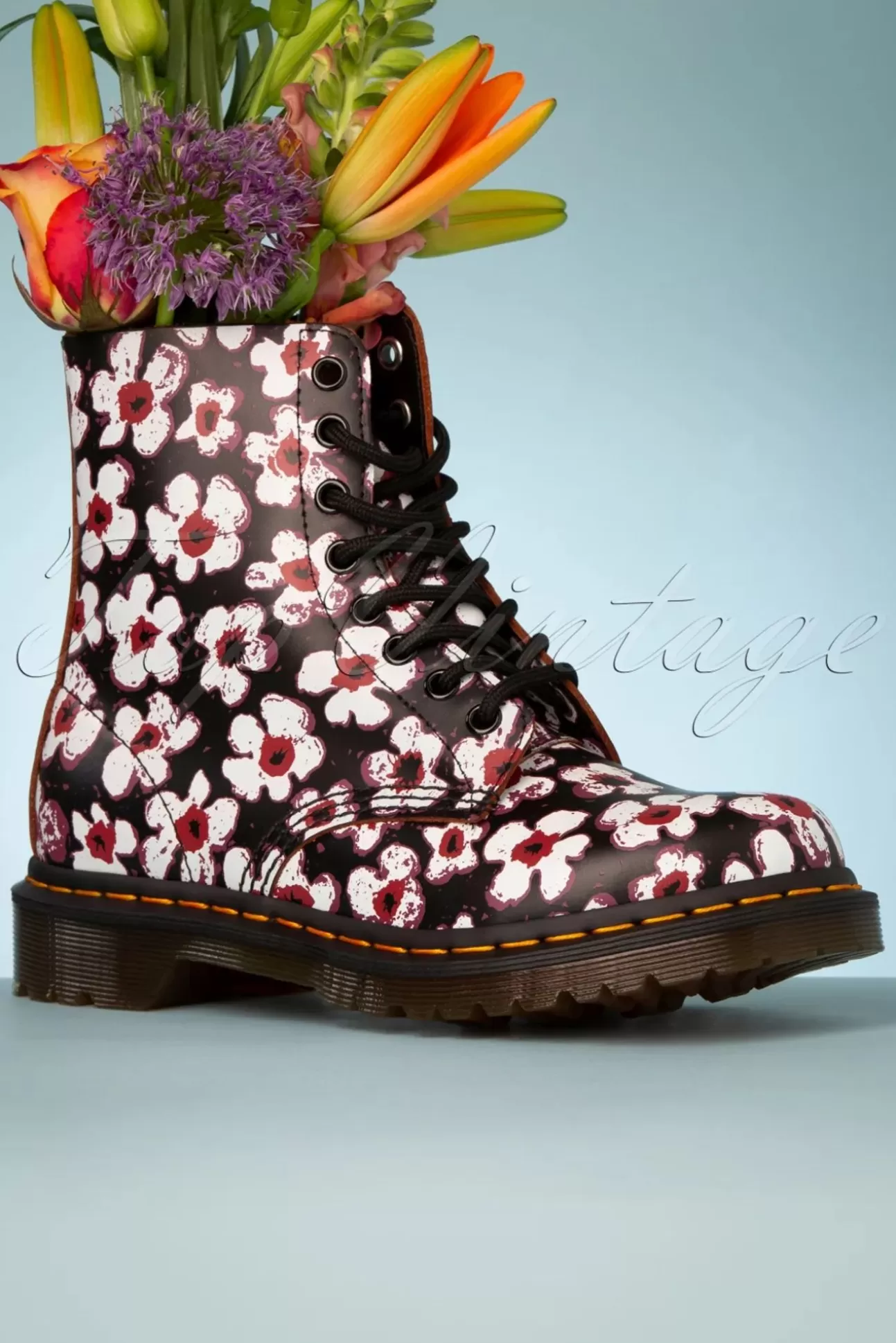 Booties & Laarzen | Dr. Martens 1460 Pansy Fayre Vintage Laarzen In Zwart