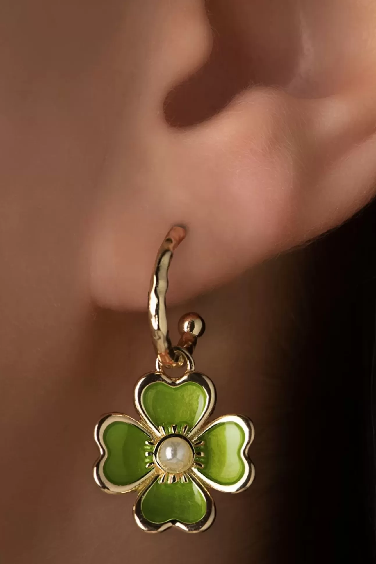 Sieraden | Day&Eve by Go Dutch Label Flower Love Oorbellen In Goud En Groen