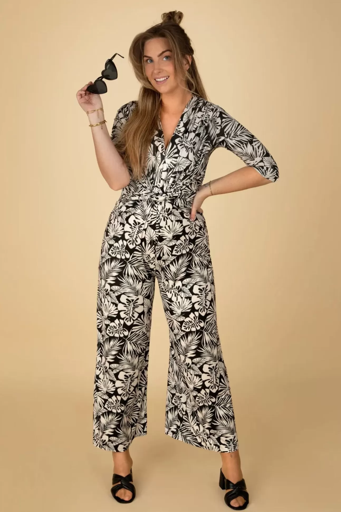 Playsuits & Jumpsuits | Vintage Chic for Topvintage Lina Leaf Print Jumpsuit In Zwart