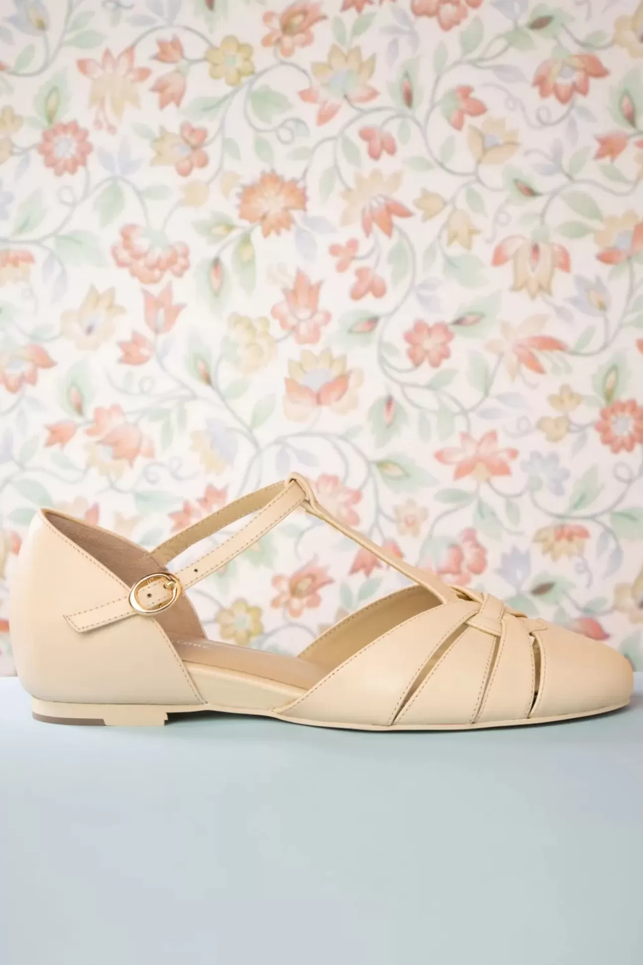 Ballerina'S | Charlie Stone Montpellier Flats Met T-Strapjes In Creme