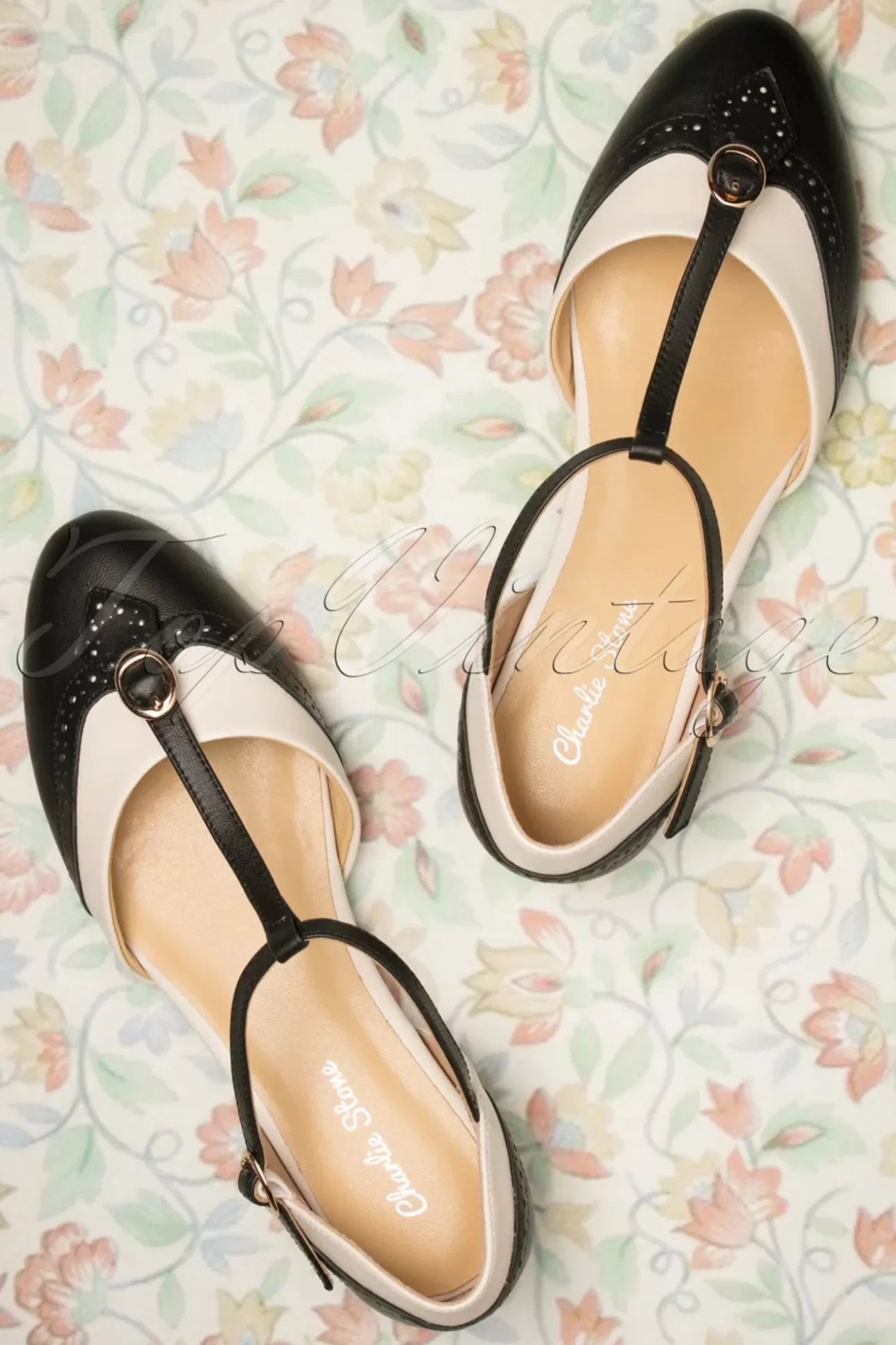 Ballerina'S | Charlie Stone Parisienne T-Strap Flats In Zwart En Creme