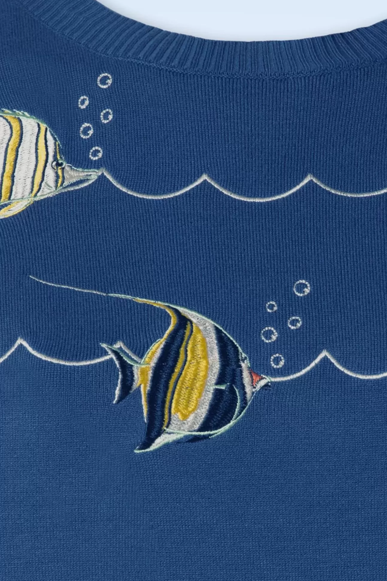 Tops | Vixen Swimming Fish Short Sleeve Trui In Blauw