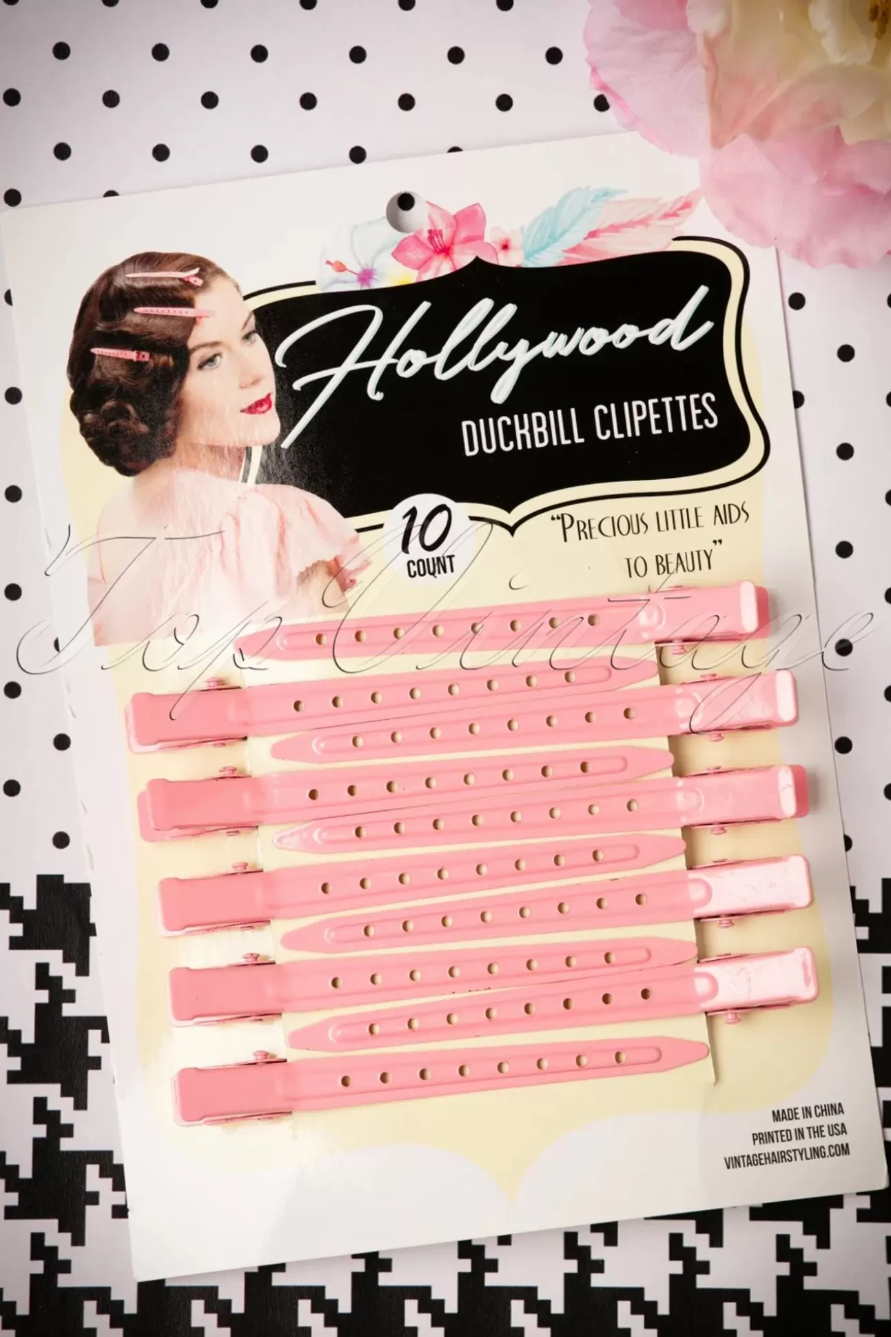 Haarstyling | Lauren Rennells Vintage Haarstyling: Hollywood Duckbill Clipettes In Roze